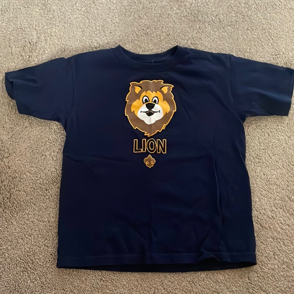 Cub Scout Lion Shirt 5T